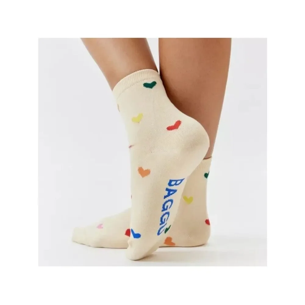 BAGGU Heart Cream Heart Pattern Socks